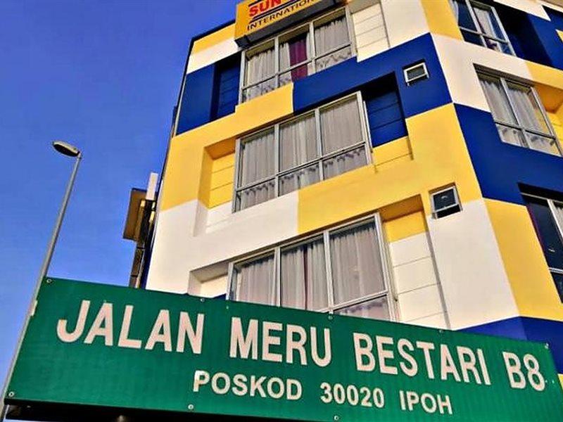 Sun Inns Meru Raya Ίπο Εξωτερικό φωτογραφία